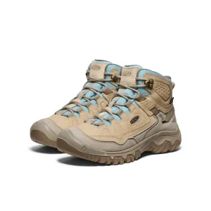 The Keen Targhee IV Mid Waterproof Hiking Boots – Women’s Safari/Reef Waters deliver rugged traction, ankle stability, and all-day hiking comfort.